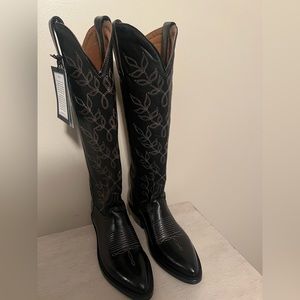 LUCCHESE Boots